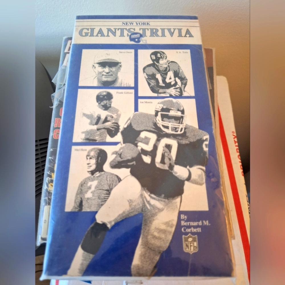 New York Giants Trivia Game - Blue